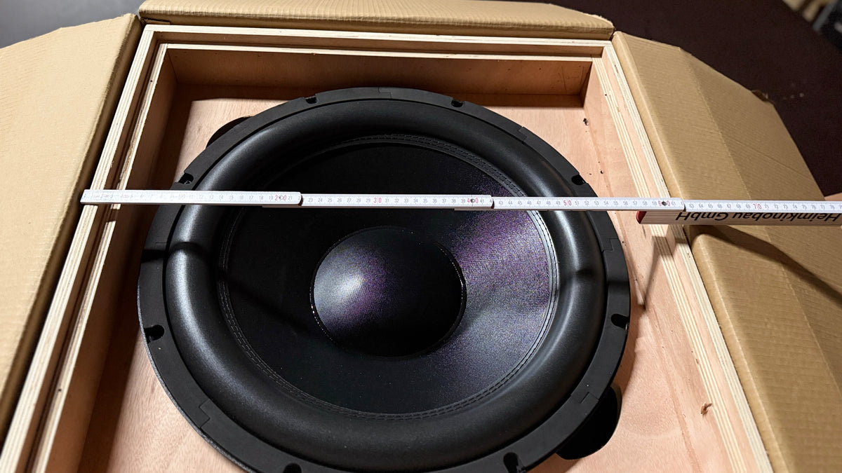 Dayton Audio 21" HTS545HE-4 Kraken mit Gehäuse