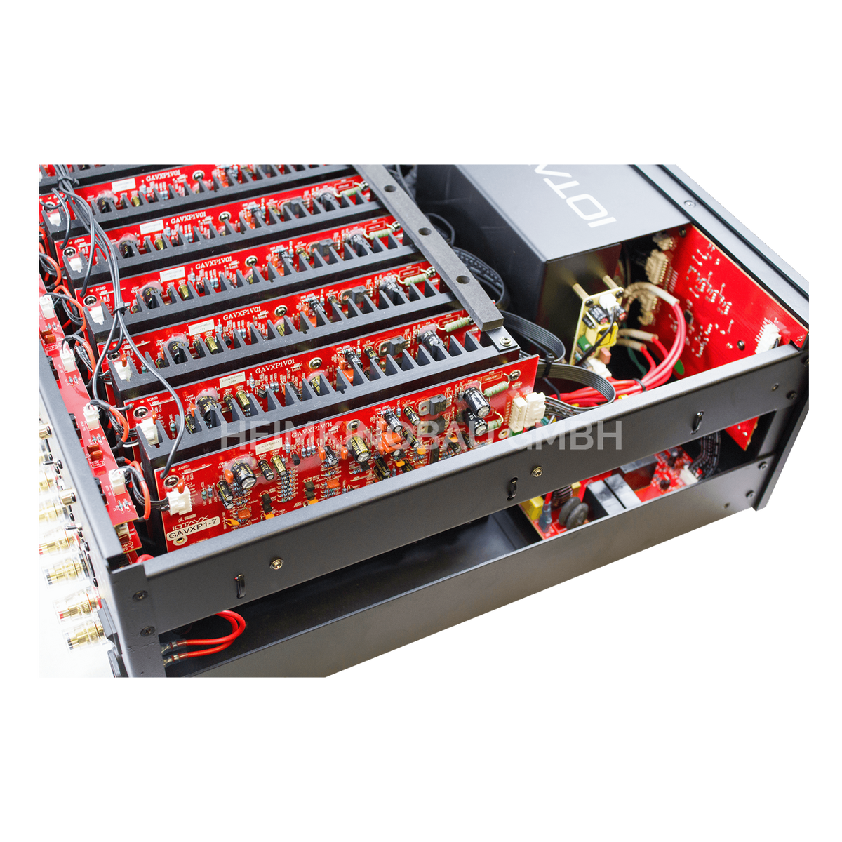 IOTAVX AVXP1 Endstufe Seitenansicht offen