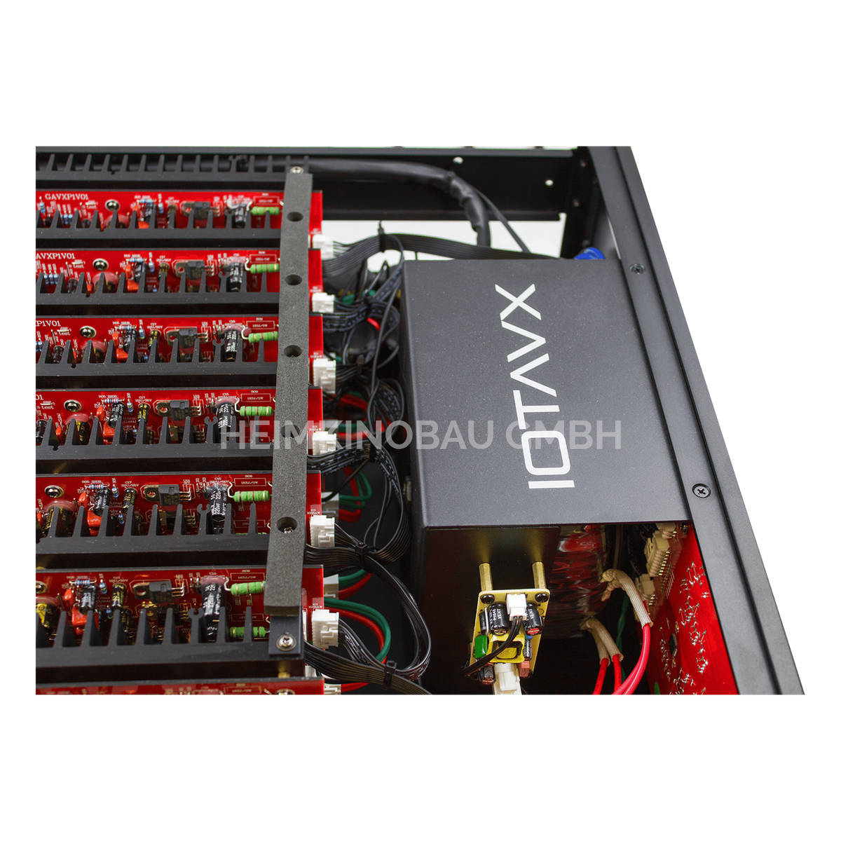IOTAVX AVXP1 Endstufe Draufsicht rechts offen