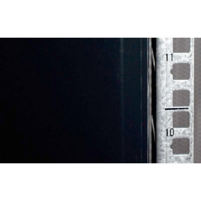 Serverschrank mit Glastür – 600 x 800 mm (BxT)